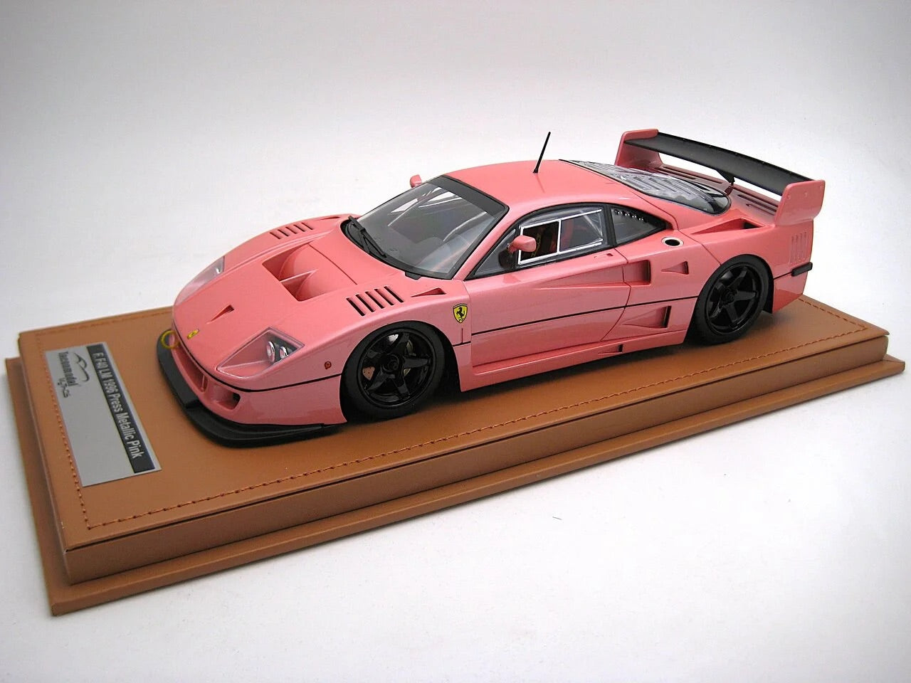 Tecnomodel Ferrari F40 LM 1996 Press Version Metallic Pink 1:18