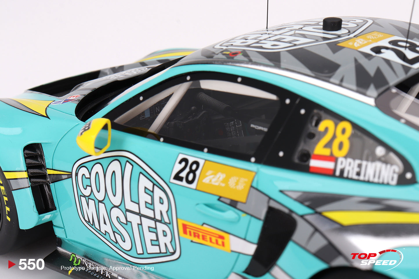 Topspeed Porsche 911 GT3 R (992) #27 HubAuto Racing 2023 FIA GT World Cup 70th Macau Grand Prix Green 1:18