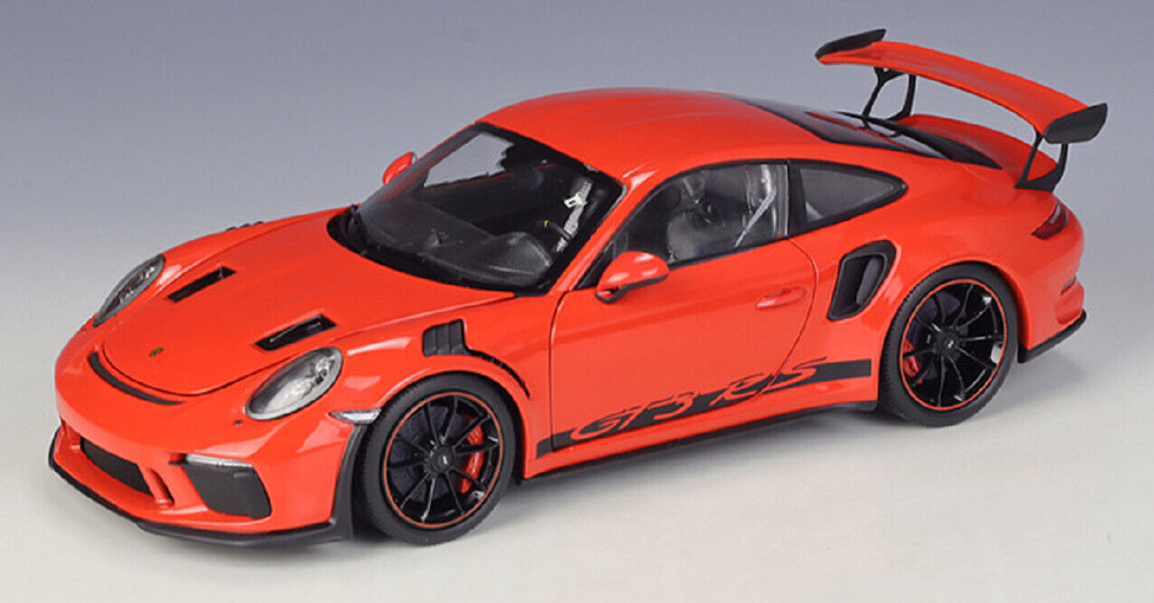 Welly Porsche 911 991 GT3 RS Lava Orange 1:18