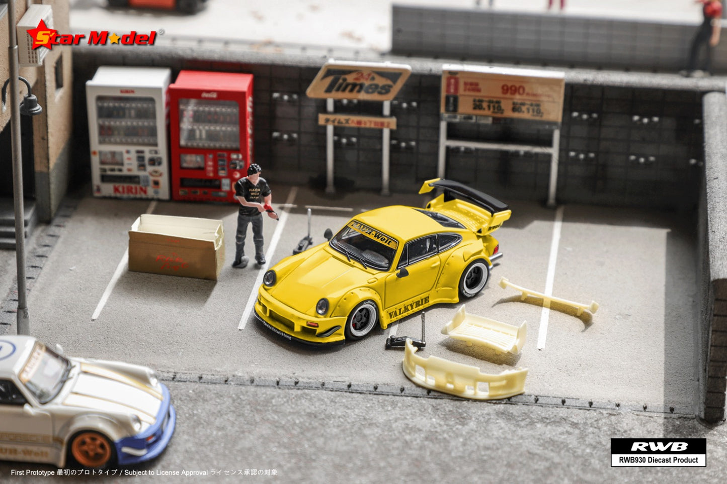 Star Model Porsche 911 930 RWB Valkyrie GT Wing Yellow 1:64 DELUXE Version