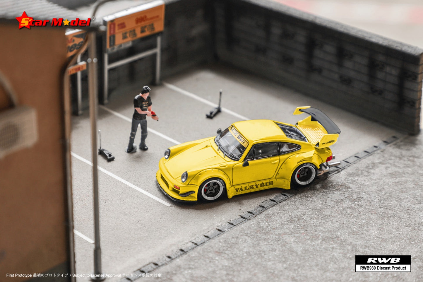 Star Model Porsche 911 930 RWB Valkyrie GT Wing Yellow 1:64 DELUXE Version