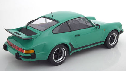 Minichamps 1977 Porsche 911 Turbo 930 Coupe Mint Green 1:12