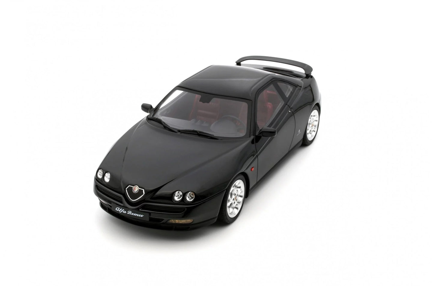 Otto 2000 Alfa Romeo GTV V6 (916) Black 1:18 Resin