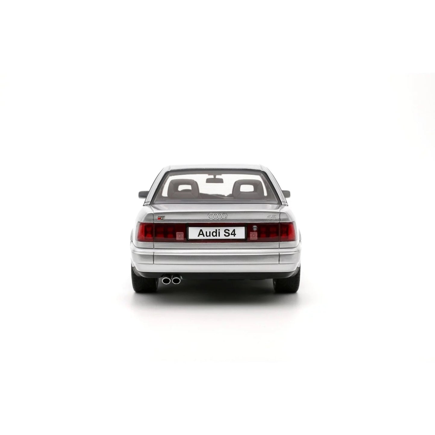 Otto 1993 Audi 100 S4 (C4) 4.2L V8 Sedan C6 Crystal Silver 1:18