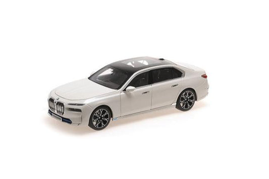 Minichamps 2023 BMW i7 (7 Series) G70 White Metallic 1:18