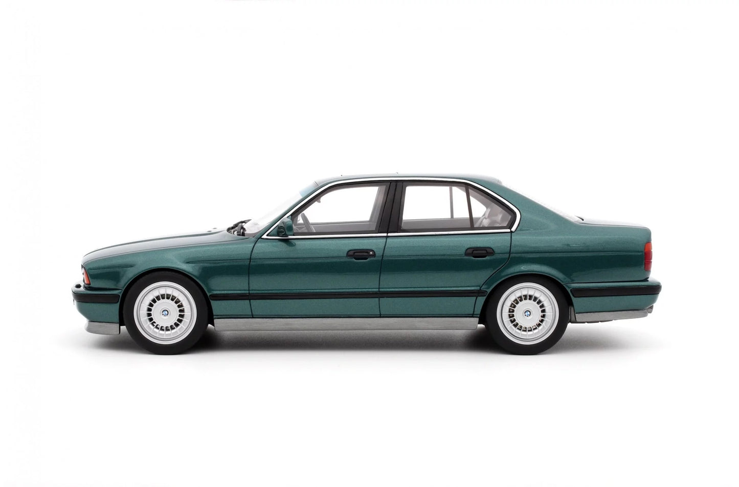 Otto 1991 BMW M5 E34 Sedan Cecotto Edition Lagoon Green Metallic 1:18