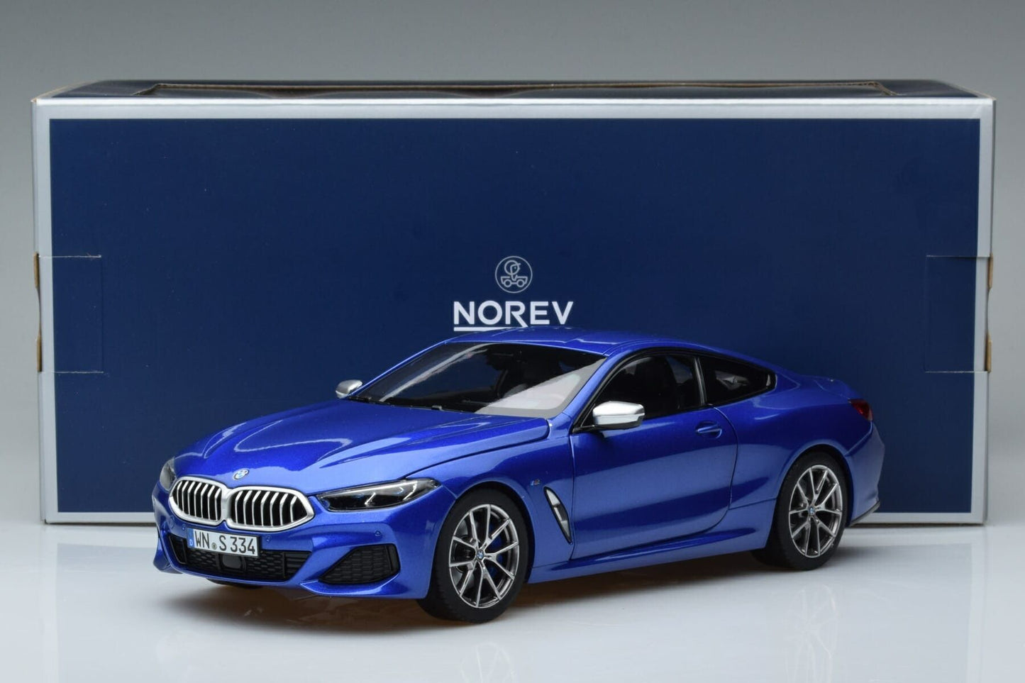 Norev 2018 BMW M850i G15 Coupe Blue Metallic 1:18