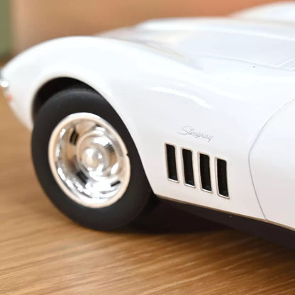 Norev 1969 Chevy Corvette C3 Convertible Can Am White 1:18