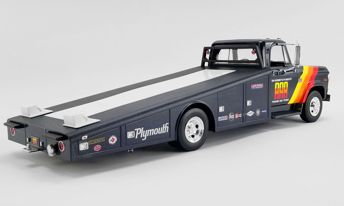 Acme 1970 Dodge D-300 Ramp Truck Dan Gurney's Plymouth AAR Cuda Trans Am Team Dark Blue 1:18