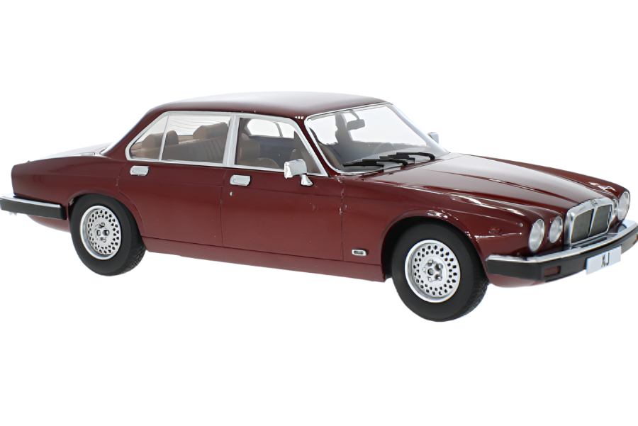 MCG 1979 Jaguar XJ SIII Red 1:18