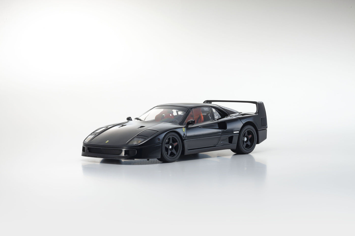 Kyosho 1987 Ferrari F40 Black 1:18