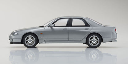 Kyosho 1989 Nissan Skyline GT-R (4-door) Silver 1:18 LIMITED, RESIN, SEALED