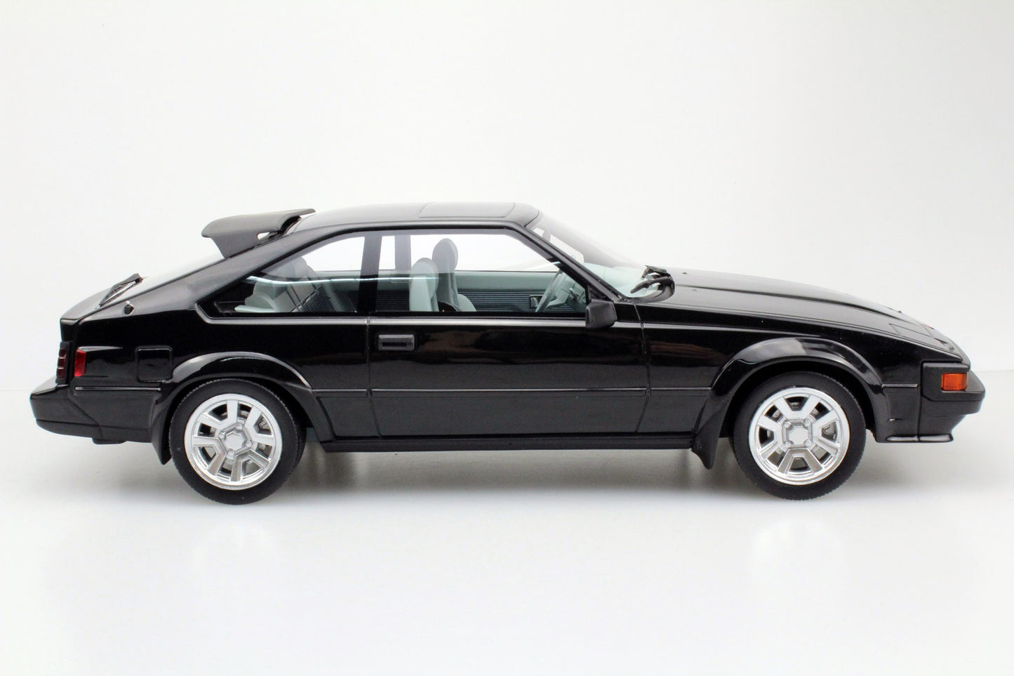 LS Collectibles 1979 Toyota Celica Supra Mk2 Coupe Black 1:18 LIMITED