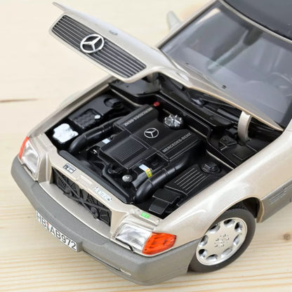 Norev 1:18 1989 Mercedes-Benz 500 SL Smoke Silver Metallic