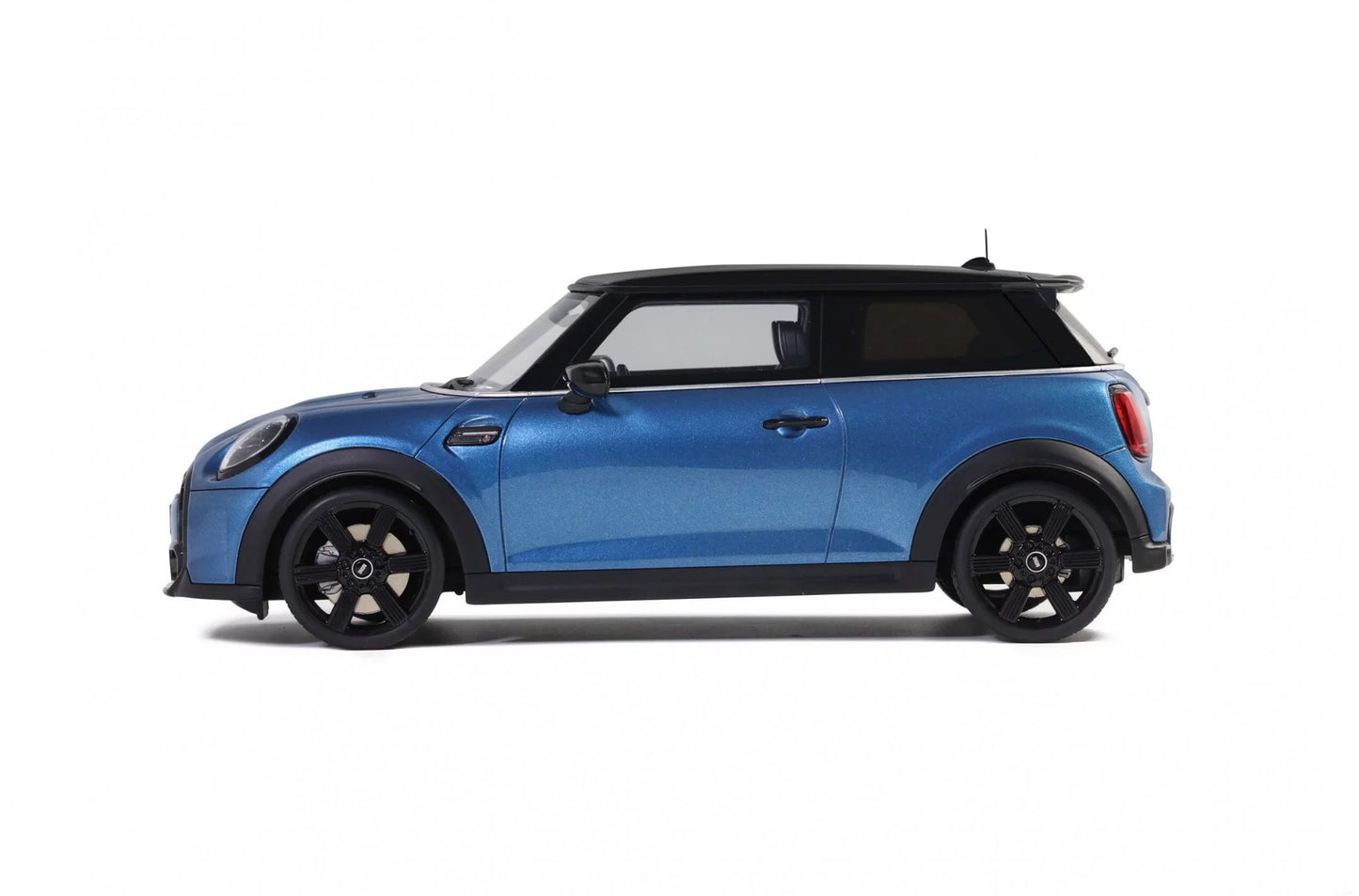 Otto 2021 Mini Cooper S Island Blue w/ Black Stripes 1:18 Resin SEALED