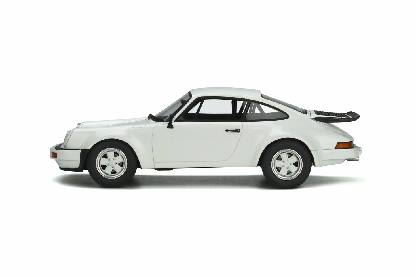 GT Spirit 1984 Porsche 911 (G Series) SC RS Grand Prix White 1:18 Resin