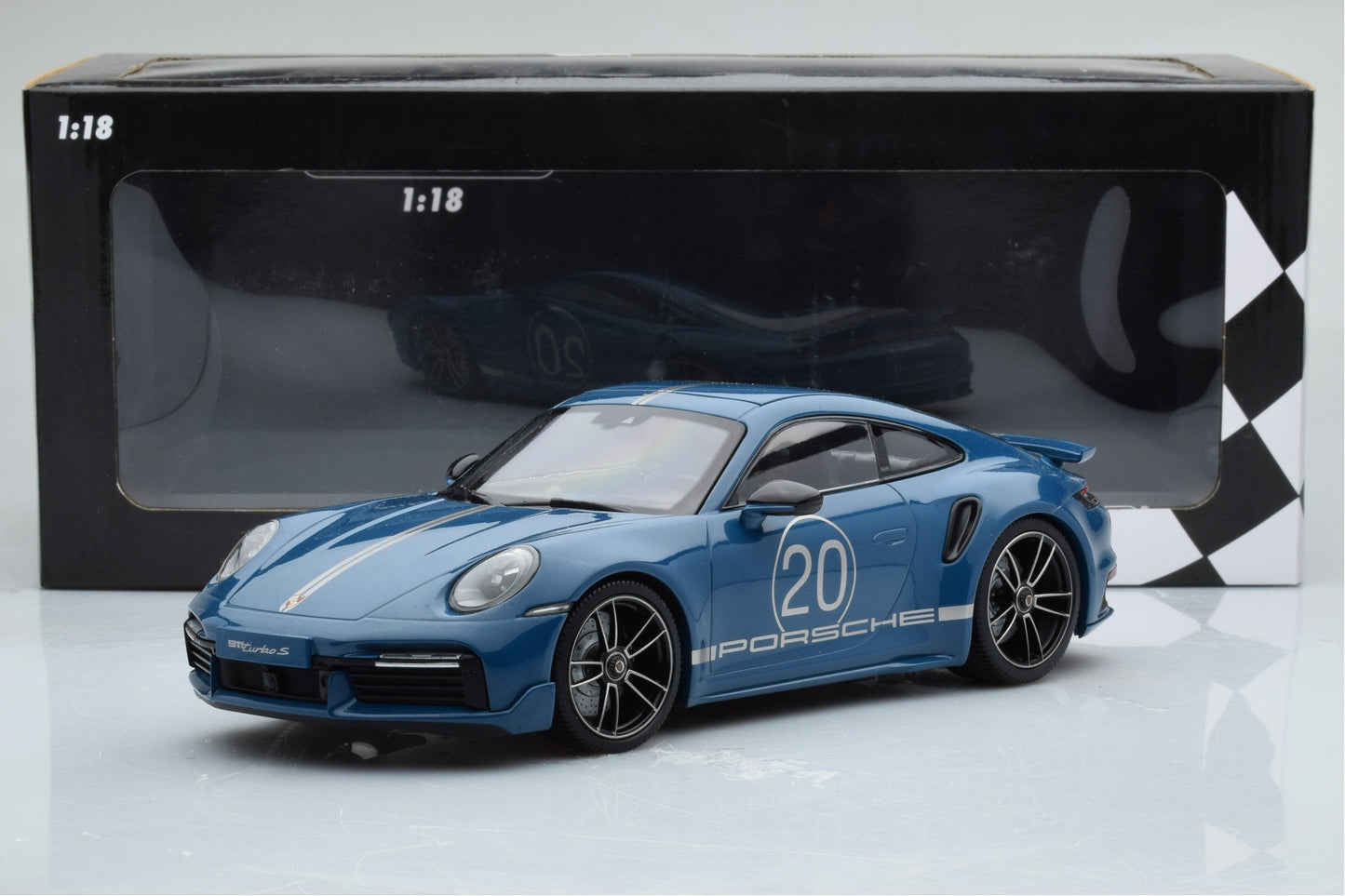 Minichamps 2021 Porsche 911 992 Turbo S Blue 1:18 SEALED