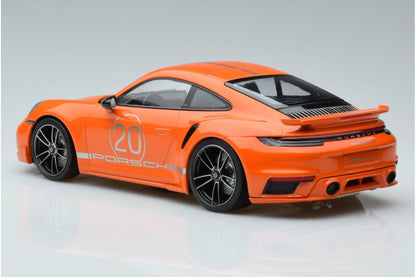 Minichamps 2021 Porsche 911 992 Turbo S Orange 1:18 SEALED