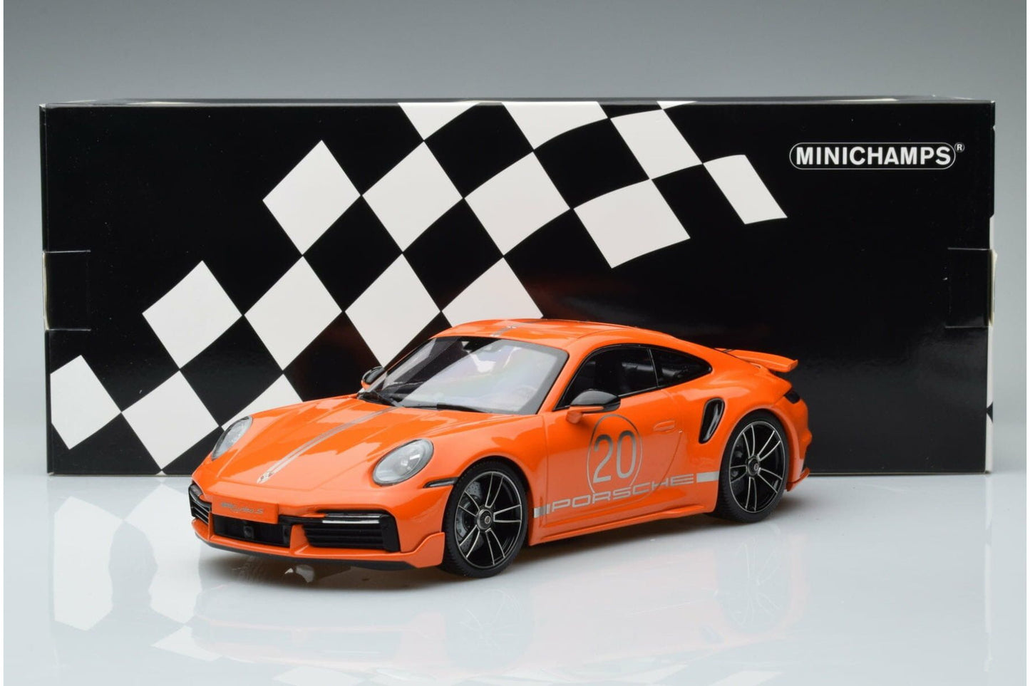 Minichamps 2021 Porsche 911 992 Turbo S Orange 1:18 SEALED