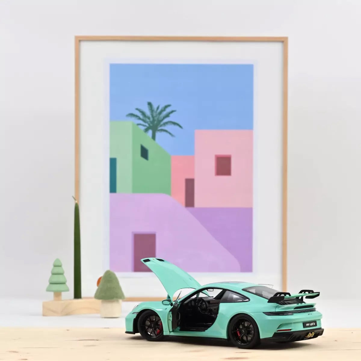 Norev Porsche 911 992 GT3 Mint Green 1:18