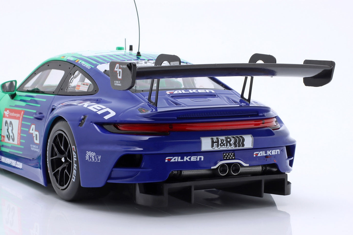 Ixo 2023 Porsche 911 992 GT3 R Team Falken Motorsports No 33 24hr Nurburgring 1:18