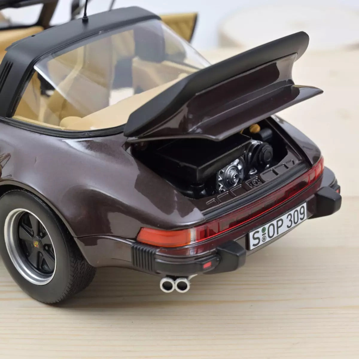 Norev Porsche 911 Turbo Targa w/ Removable Top 1987 G Series Brown metallic 1:18