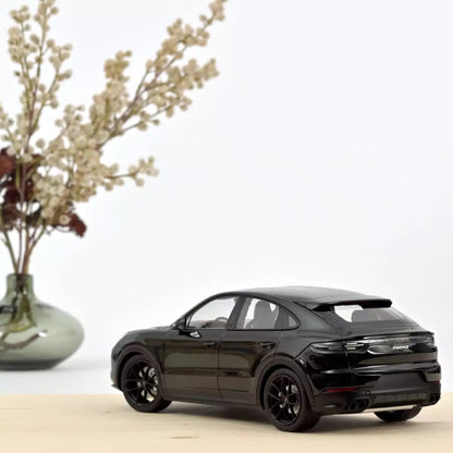 Norev 2019 Porsche Cayenne S Coupe Black 1:18