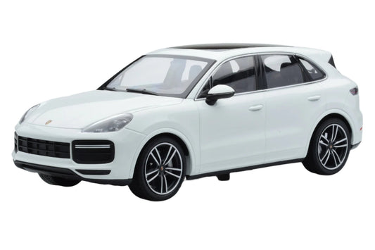 Minichamps 2017 Porsche Cayenne Turbo S Coupe White 1:18