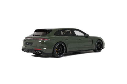 GT Spirit 2021 Porsche Panamera Turbo S Sport Turismo Green 1:18 Resin