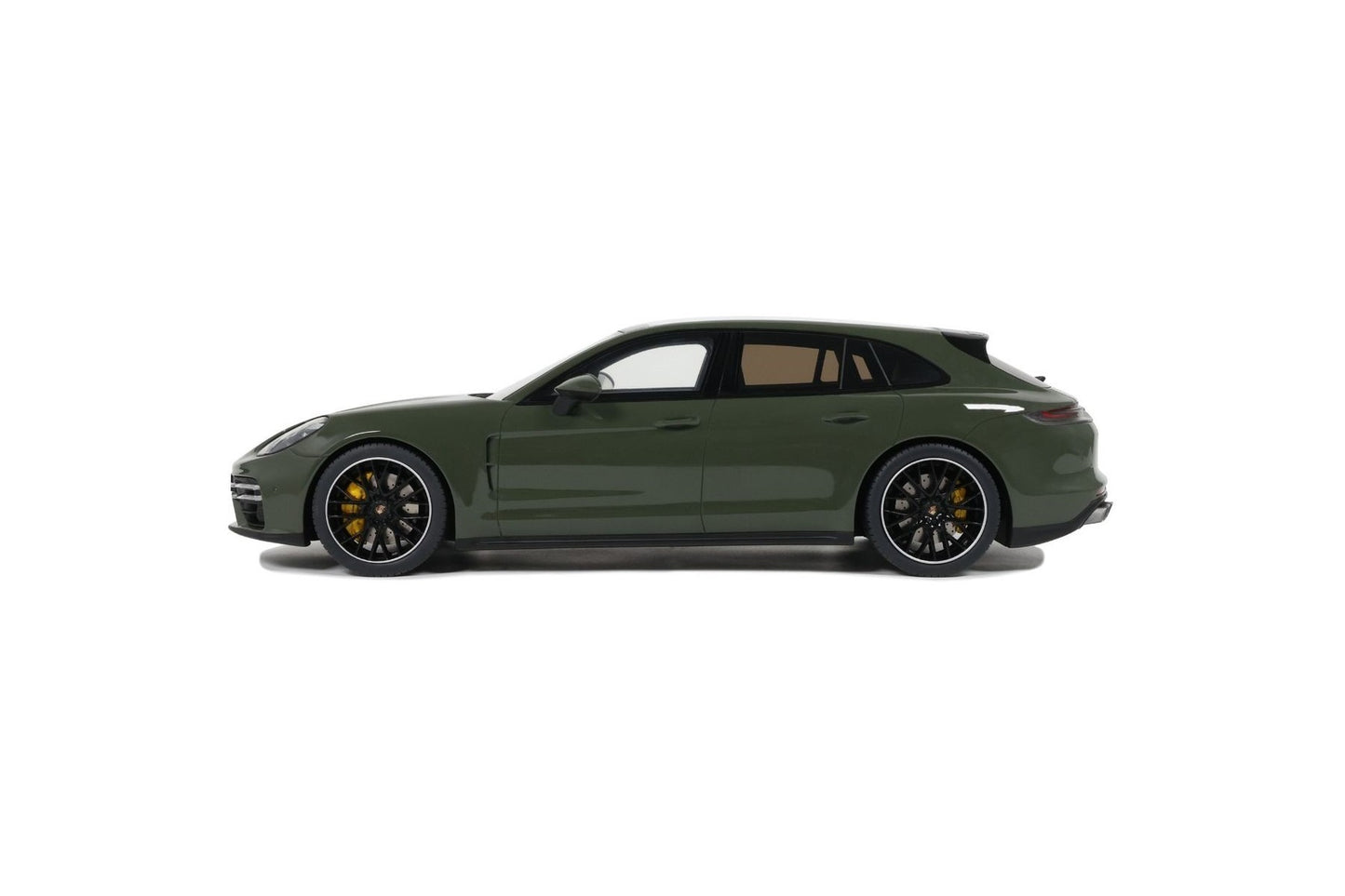 GT Spirit 2021 Porsche Panamera Turbo S Sport Turismo Green 1:18 Resin