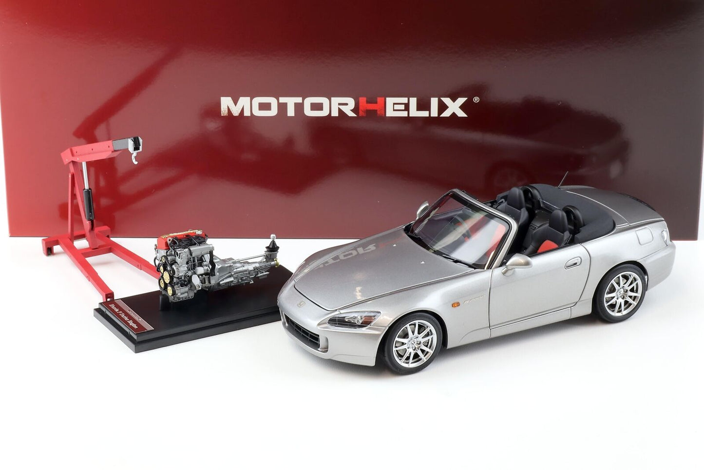 Motorhelix 2000 Honda S2000 (AP2) w/ Engine & Convertible Tops, Silver 1:18 LIMITED