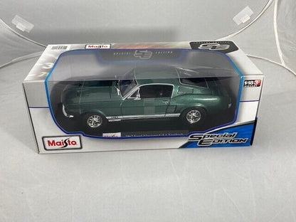 Maisto 1967 Ford Mustang GTA Fastback Green Metallic 1:18