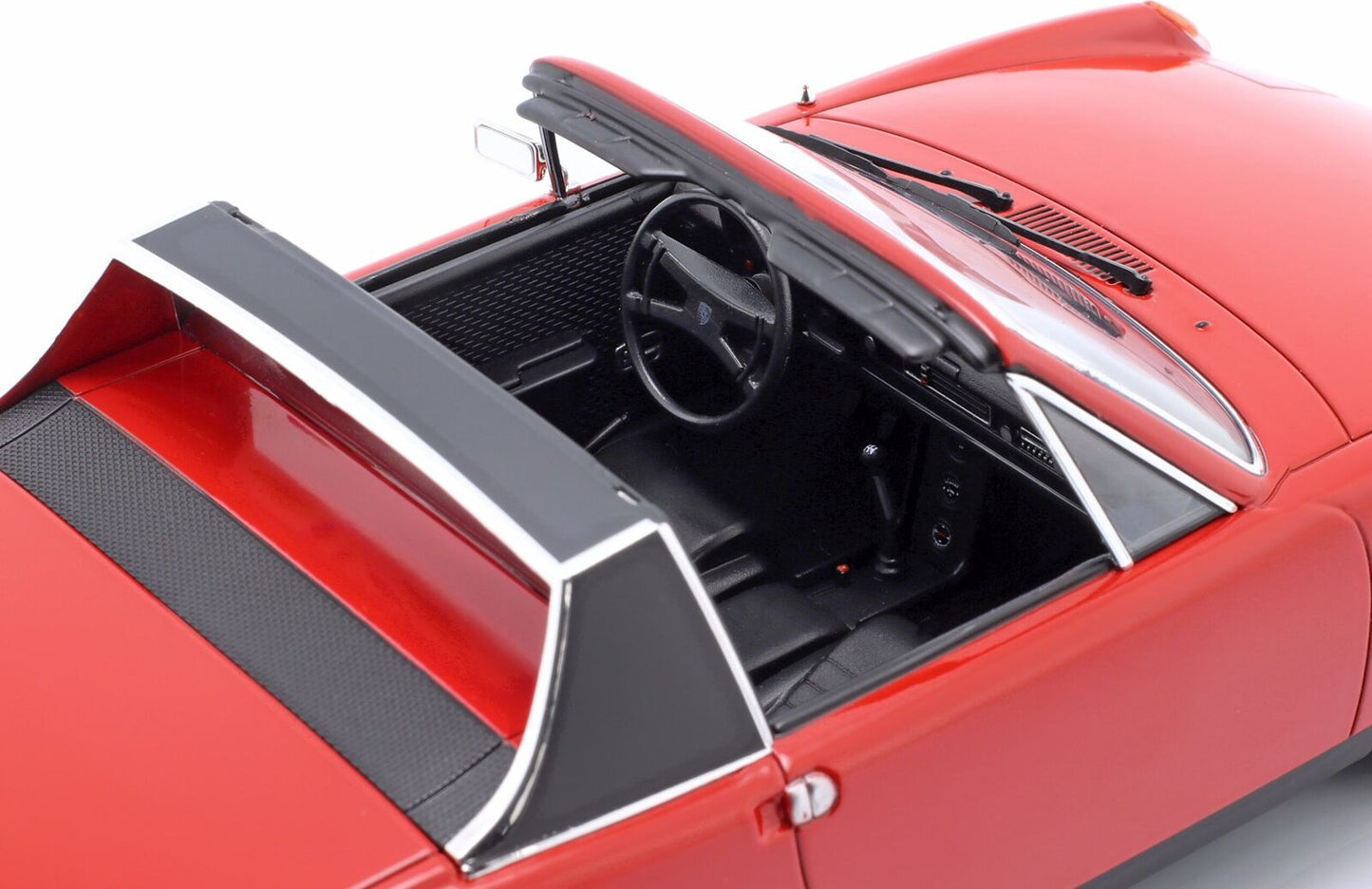 Norev 1:18 1972 VW-Porsche 914 1.7 Bahia Red