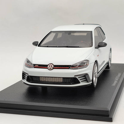 DNA Collectibles 2017 VW Golf GTI MK VII Clubsport S 2Dr White 1:18