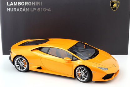 AUTOart Lamborghini Huracan LP610-4 Arancio Borealis 4-Layer (Pearl Orange Metallic) 1:12