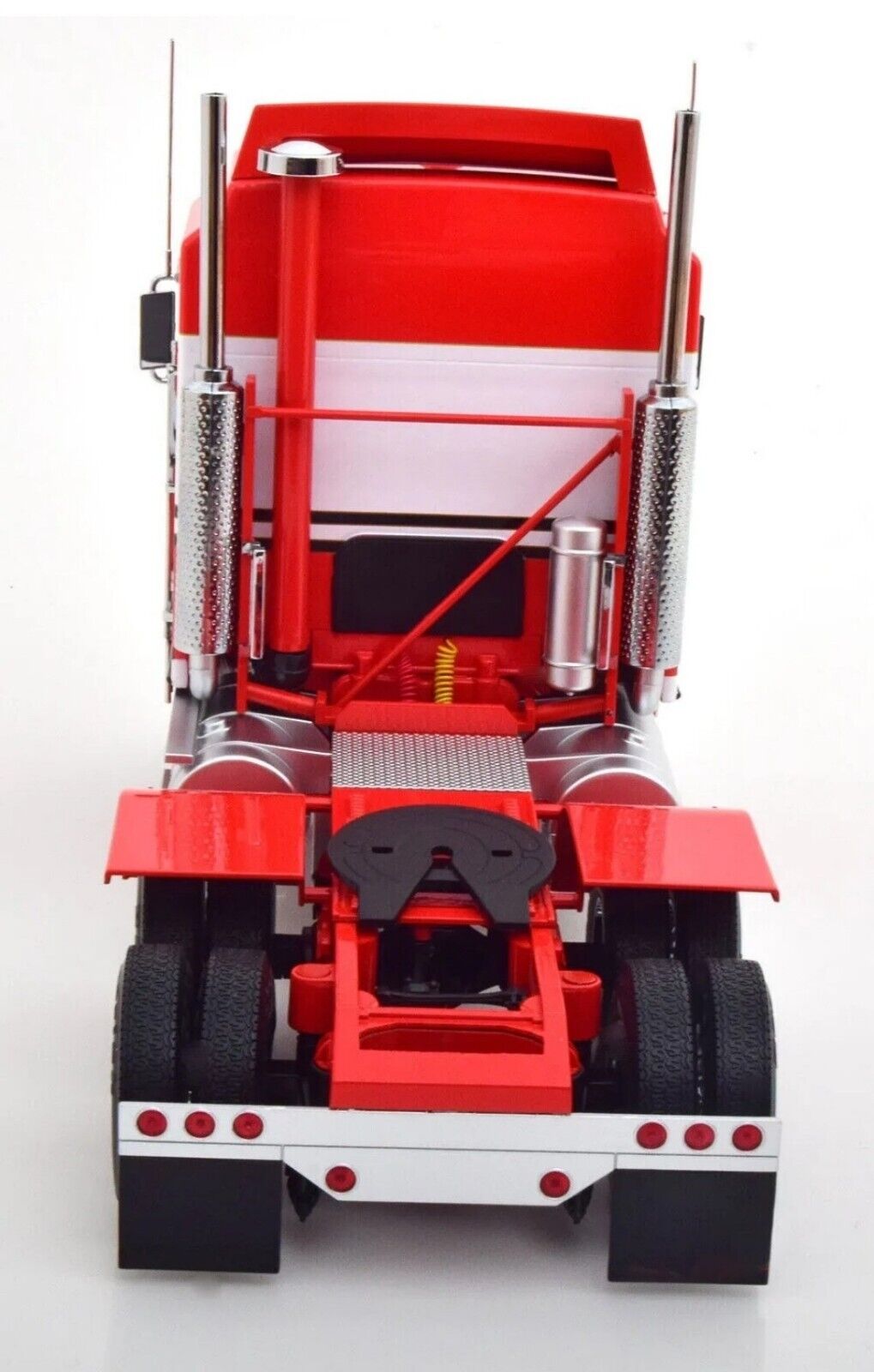 Road Kings 1976 Kenworth K100 Aerodyne Tractor Truck 3 "BJ and the Bear" Red w/ White Stripes 1:18