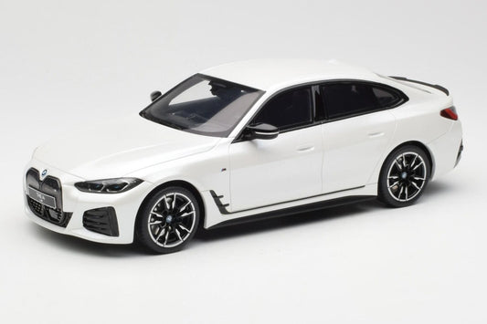 Otto 2022 BMW i4 M50 (G26) Mineral White Metallic 1:18 RESIN