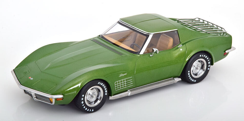 KK Scale 1972 Chevy Corvette C3 Stingray Green (w/ Removable T-Tops) 1:18