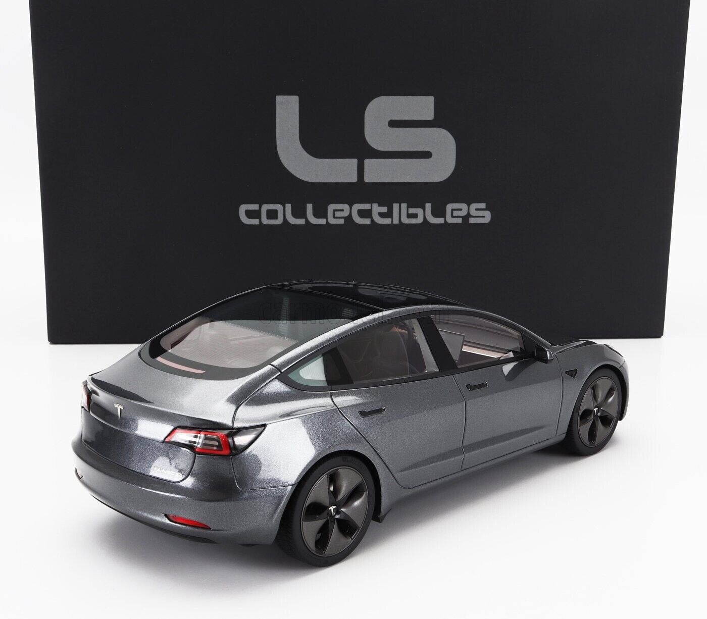 LS Collectibles 2021 Tesla Model 3 Midnight Silver Metallic 1:18 RESIN, SEALED