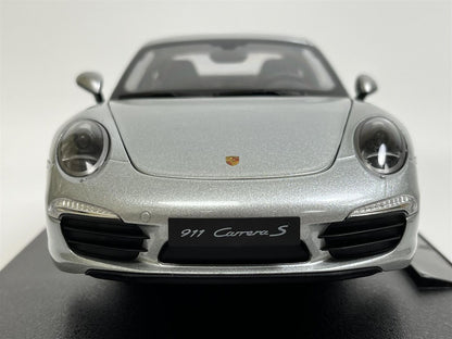 Welly 2013 Porsche 911 991 Carrera S Coupe Silver 1:18