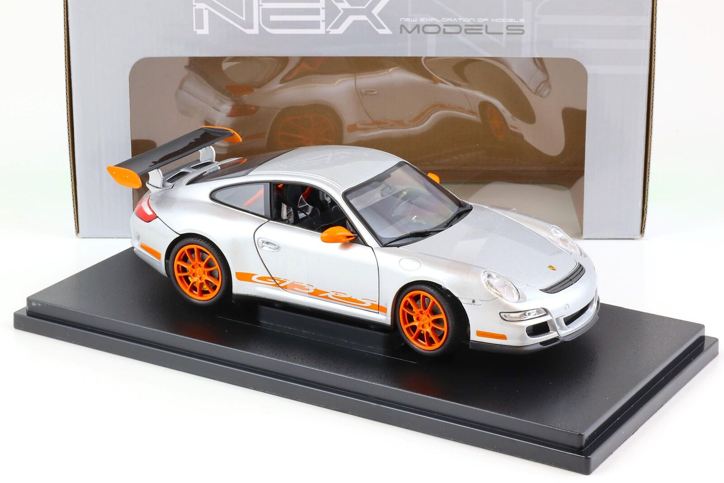 Welly 2007 Porsche 911 (997) GT3 RS Silver w/ Orange Stripe 1:18