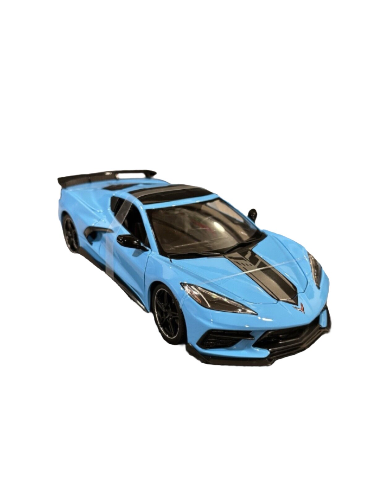 Maisto 2020 Chevy Corvette Stingray C8 Z51 Light Blue 1:18