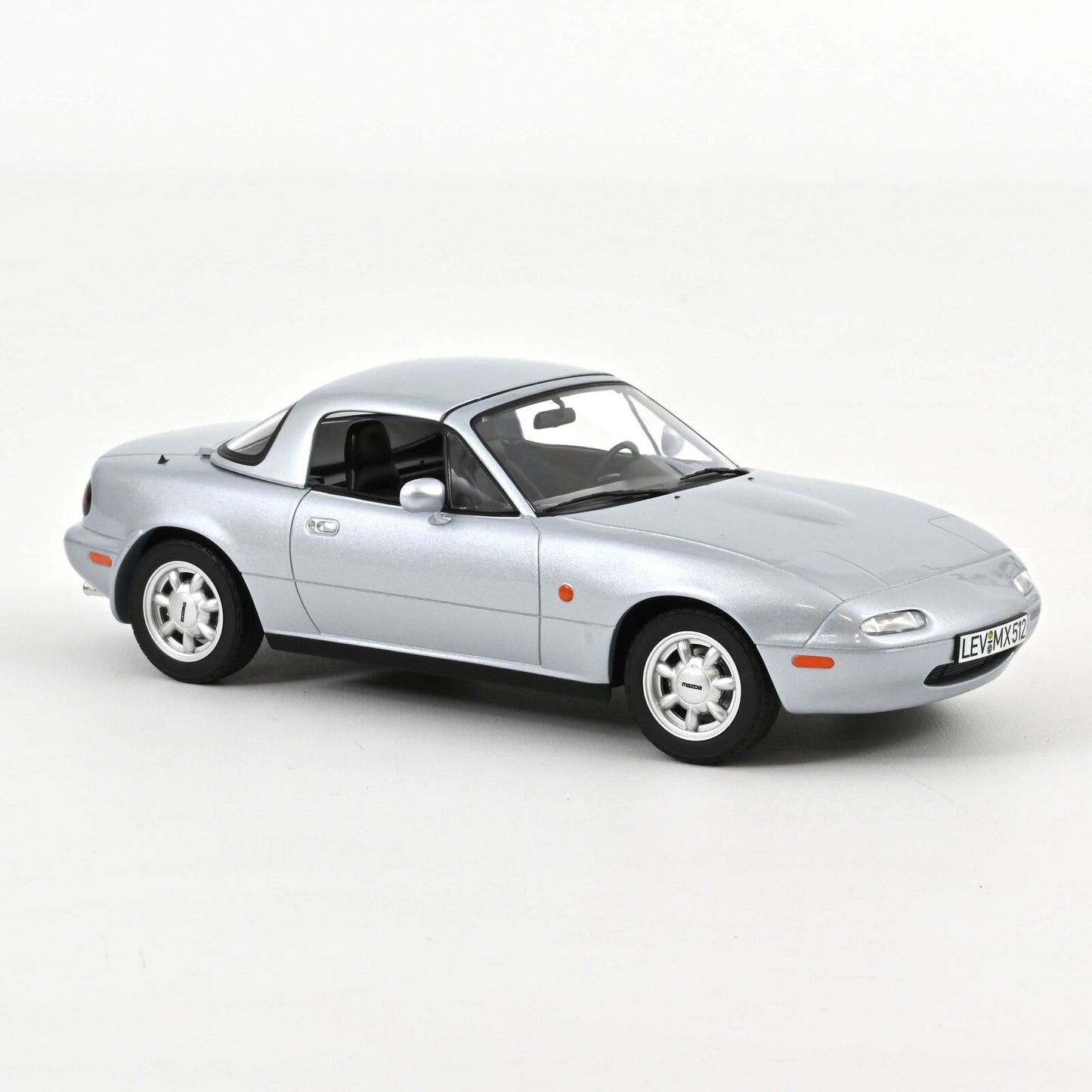 Norev 1989 Mazda MX-5 Miata Hard Top (removable) Convertible Silver 1:18