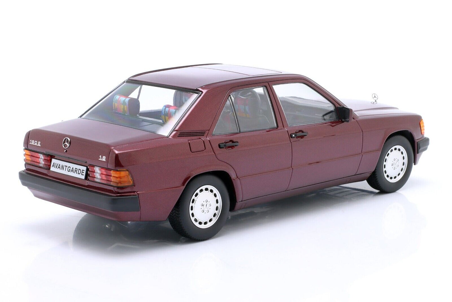 Triple 9 1993 Mercedes-Benz 190 E 2.3 Avantgarde (W201) Dark Red 1:18