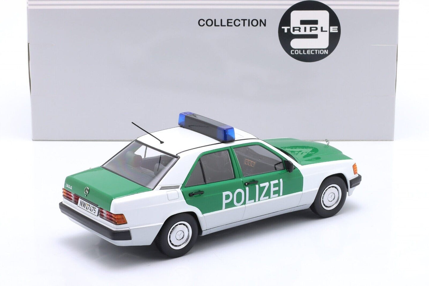 Triple 9 1993 Mercedes-Benz 190 E 2.3 German Police Polizei (W201) White and Green 1:18