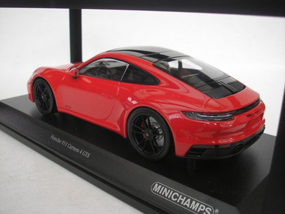 Minichamps 2020 Porsche 911 992 Carrera 4 GTS Guards Red 1:18 SEALED