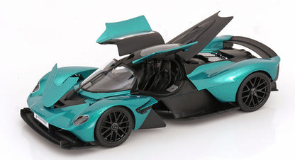 Maisto 2022 Aston Martin Valkyrie Green 1:18