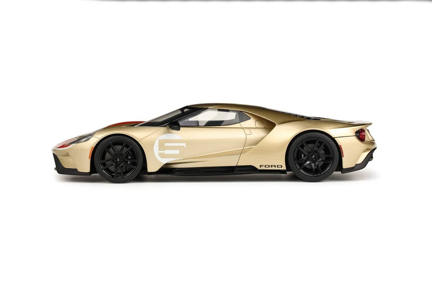 GT Spirit 2022 Ford GT Heritage Edition No 5 Holman Moody Gold 1:18 RESIN