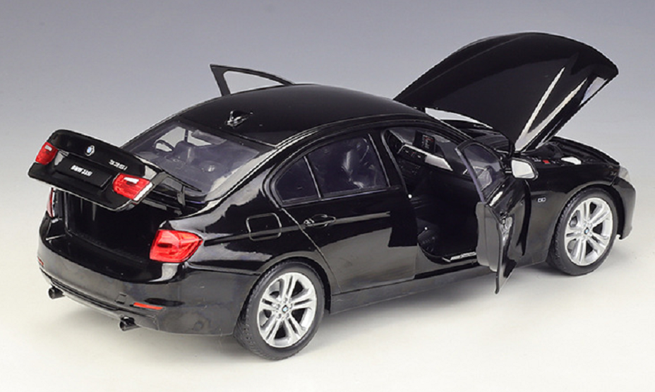 Welly 2010 BMW 335i (F30) Sedan Black 1:18