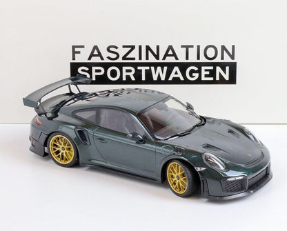 Minichamps 2018 Porsche 911 991.2 GT2 RS, Weissach Pkg British Racing Green Metallic w/ Gold Magnesium Wheels 1:18 SEALED